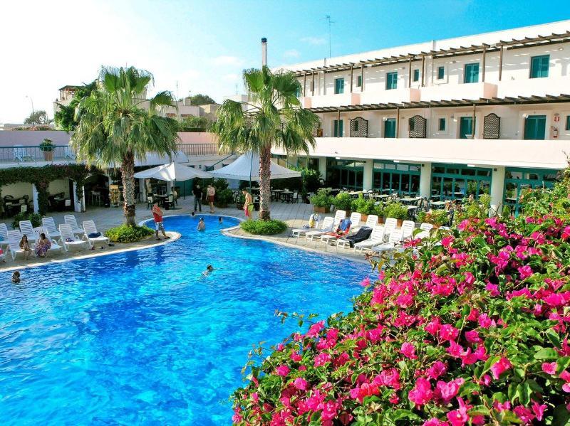 Costa Del Salento Village Ugento Exterior photo